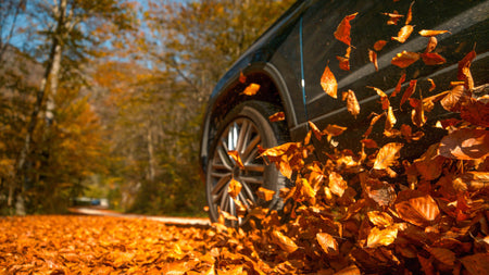 Einfache Möglichkeiten, Ihr Auto auf das Herbstwetter vorzubereiten